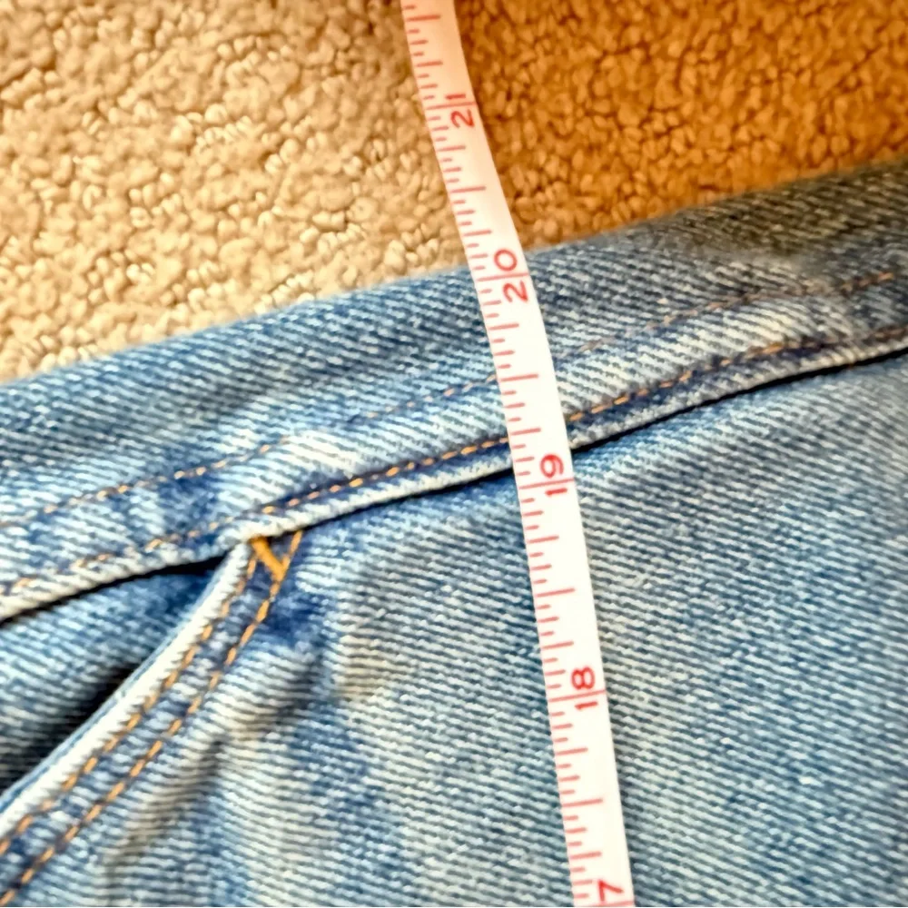 Jamie Haller Off Duty, Distressed Indigo, 27 - Picture 5 of 6